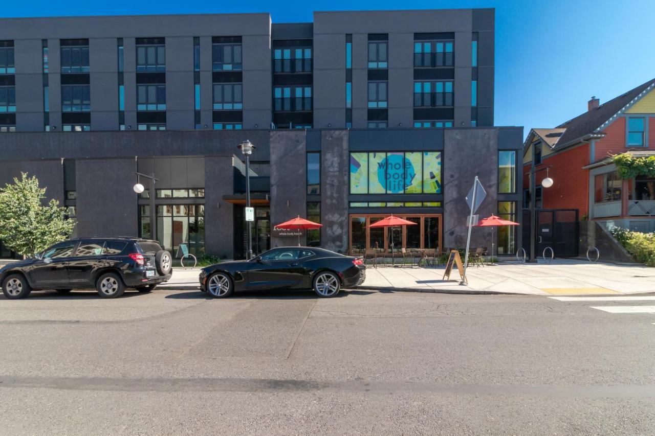Q21 Condos Portland Exterior photo